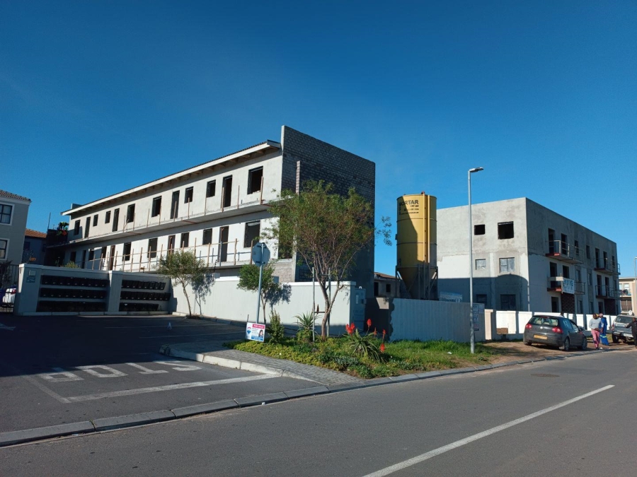 2 Bedroom Property for Sale in Parklands Western Cape